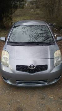2008 Toyota Yaris Hatchback (2 doors) Kingsport TN 2008 Toyota Yaris Hatchback (2 doors) Kingsport TN