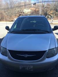 2004 Chrysler Town & Country Woonsocket RI 2004 Chrysler Town & Country Woonsocket RI