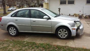 2005 Suzuki Forenza Sedan