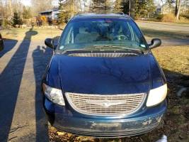 2001 Chrysler Town & Country Bristol CT 2001 Chrysler Town & Country Bristol CT