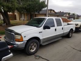 1999 Ford F250 Crew Cab (4 doors)