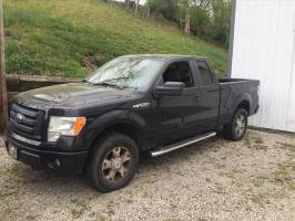 2010 Ford F150 Extended Cab (4 doors)