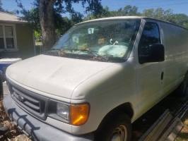 2005 Ford Econoline (3 doors) Ormond Beach FL 2005 Ford Econoline (3 doors) Ormond Beach FL