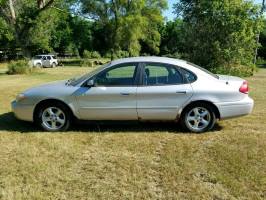 2004 Ford Taurus Sedan Belleville MI 2004 Ford Taurus Sedan Belleville MI
