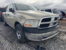 2011 Dodge RAM 1500 Crew Cab (4 doors) 2011 Dodge RAM 1500 Crew Cab (4 doors)