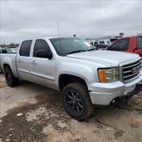 2013 GMC Sierra Crew Cab (4 doors)