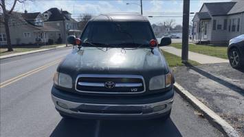 2001 Toyota Tundra Extended Cab (4 doors)
