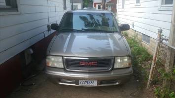 2002 GMC Sonoma Extended Cab (3 doors) Springfield IL 2002 GMC Sonoma Extended Cab (3 doors) Springfield IL