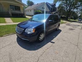 2016 Chrysler Town & Country