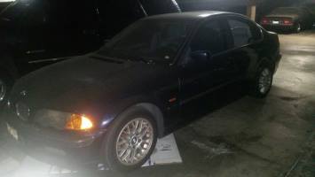 2000 BMW 328 Sedan