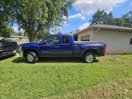 2013 Chevrolet Silverado Extended Cab (4 doors)