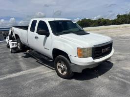 2012 GMC Sierra Extended Cab (4 doors)