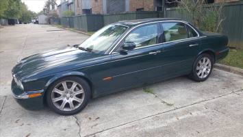 2004 Jaguar XJ8