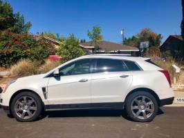 2010 Cadillac SRX North Hills CA