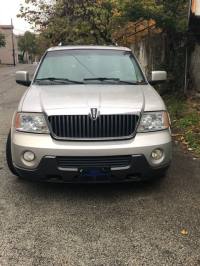 2004 Lincoln Navigator