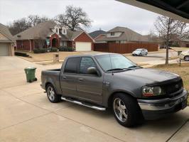 2002 Ford F150 Crew Cab (4 doors)