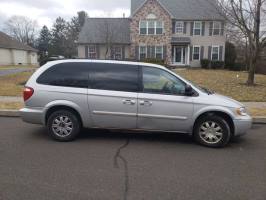 2006 Chrysler Town & Country
