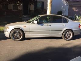 2005 BMW 325 Sedan