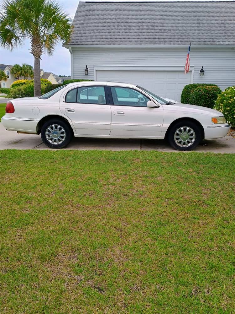 2002 Lincoln Continental