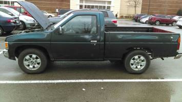 1993 Nissan Truck Regular Cab (2 doors)