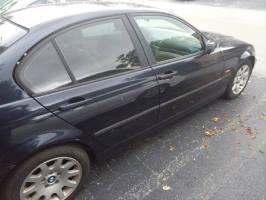 2001 BMW 325 Sedan