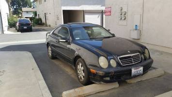 2000 Mercedes-Benz CLK Coupe