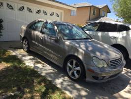 2005 Mercedes-Benz C Sedan
