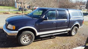 2001 Ford F150 Crew Cab (4 doors)