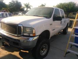 2003 Ford F250 Crew Cab (4 doors)