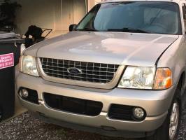 2005 Ford Explorer