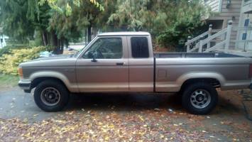 1992 Toyota Pickup Regular Cab (2 doors) Marysville WA 1992 Toyota Pickup Regular Cab (2 doors) Marysville WA