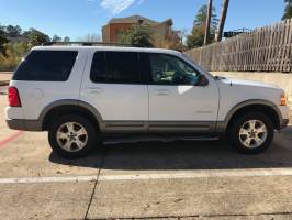 2004 Ford Explorer