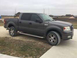 2004 Ford F150 Crew Cab (4 doors)